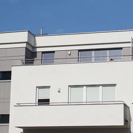 La Petite Apartment *
